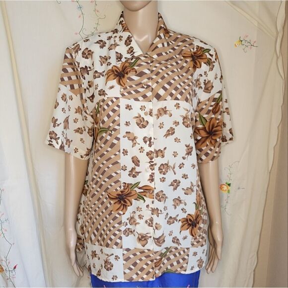 Voir collection multi pattern polyester button down shirt. - Picture 10 of 12